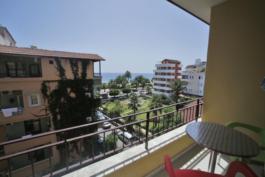 Ustun Apart Pansiyon Alanya Værelse billede