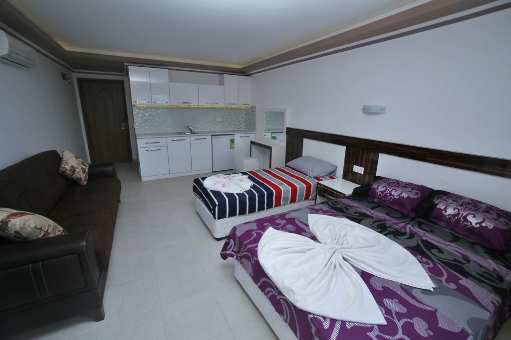 Ustun Apart Pansiyon Alanya Værelse billede