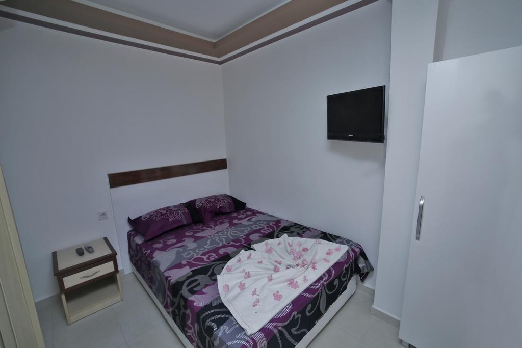 Ustun Apart Pansiyon Alanya Værelse billede